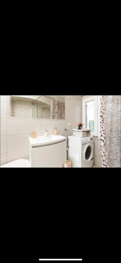 Apartment Vijoleta In City Centre 斯普利特 外观 照片