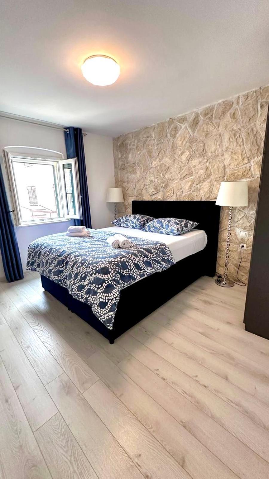 Apartment Vijoleta In City Centre 斯普利特 外观 照片